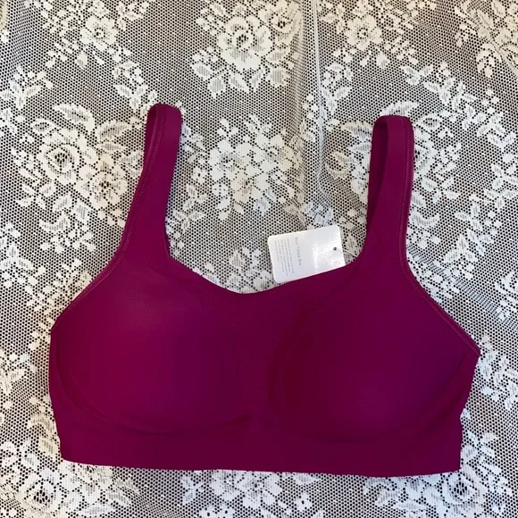 Lululemon Run Times BRA 34D RASPBERRY PINK NEW WITH TAGS - Picture 3 of 9